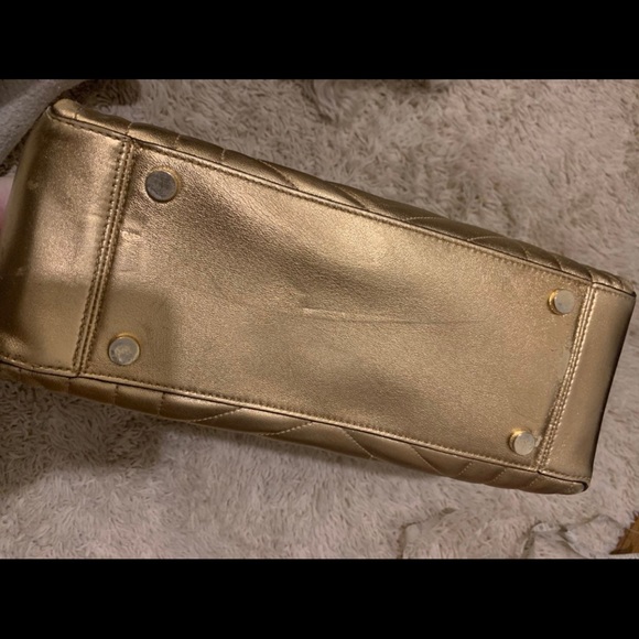 Michael Kors Purse - Picture 12 of 12